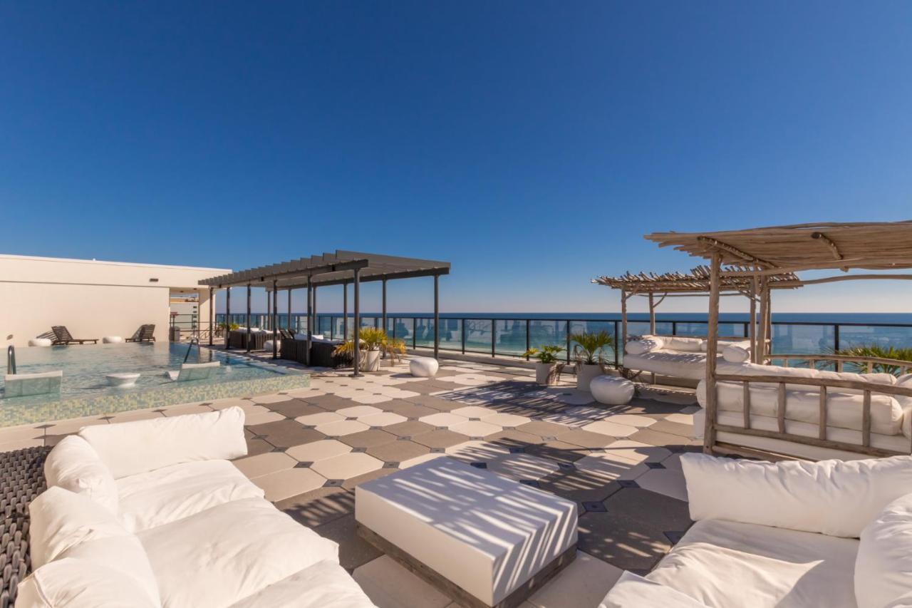Luxury 4 Bedroom Beachfront Condo With Rooftop Pool Next To The Hangout! Gp 303 Gulf Shores Exterior photo